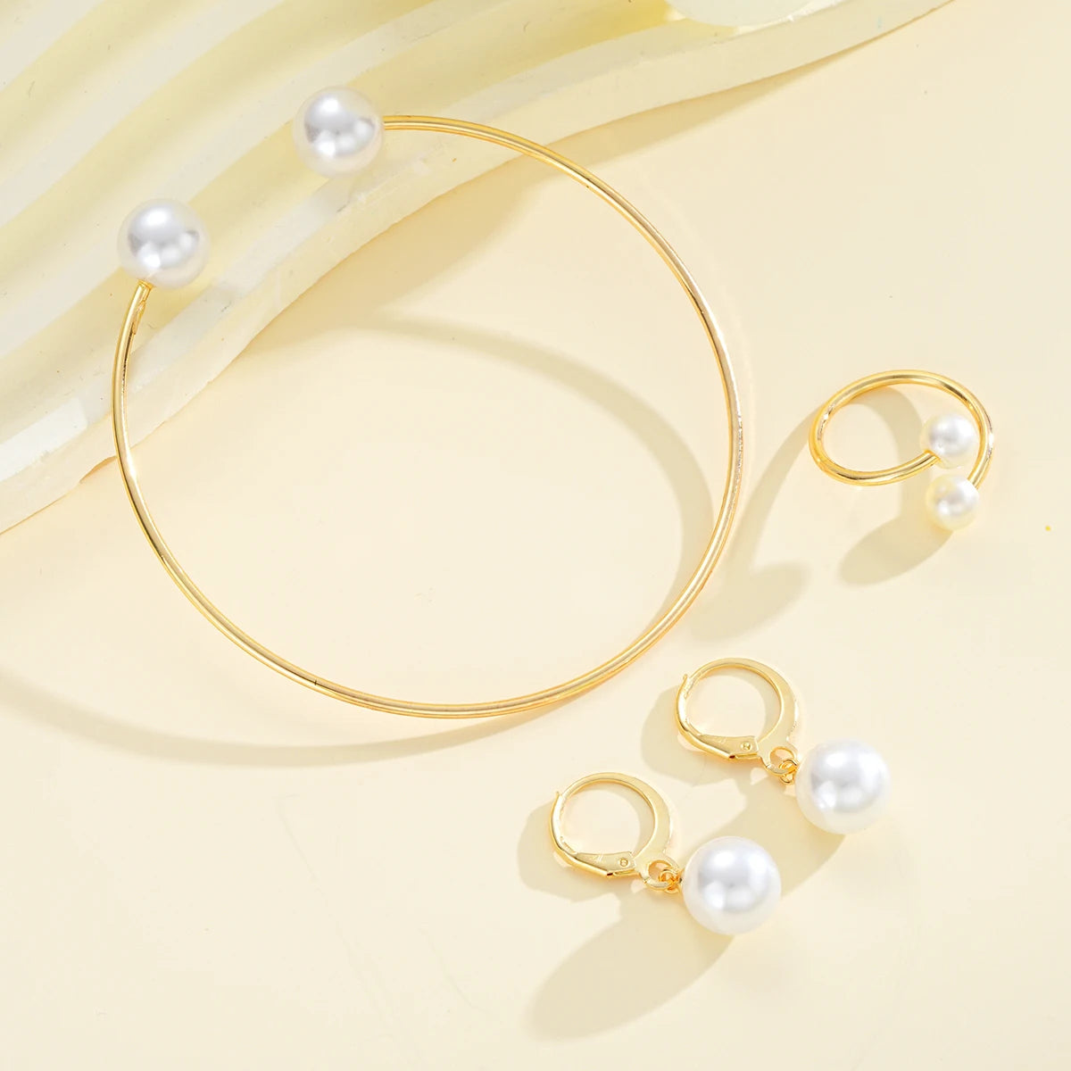 Vintage Glow Jewelry Set